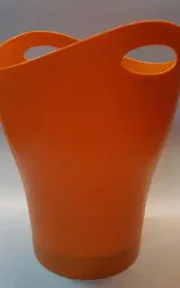 سطل زباله ی اداری