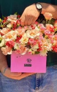 باکس گل طبیعی سنندج
