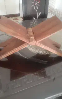 میز قران یا رحل قران