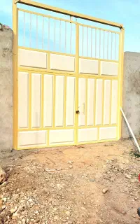 رنگ‌ آمیزی و رنگ کاری درب و پنجره