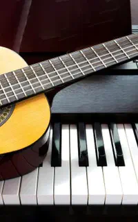 تدریس خصوصی پیانو-کیبورد(ارگ) و گیتار در منزل شما