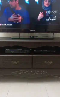 میز تلویزیون
