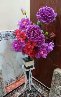 گل و گلدان