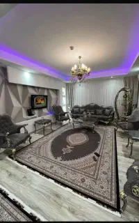 انبار مرکزی پخش فرش در تبریز (فرش نادر) با ۲ شعبه
