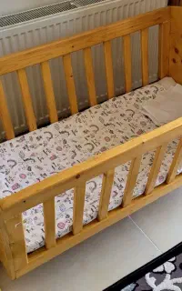 گهواره و تخت