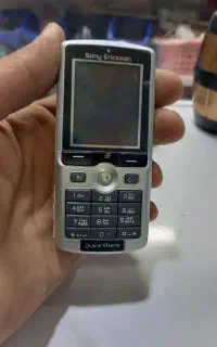 گوشیk750