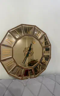 ساعت دیواری