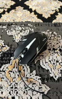 ماوس چراغ دار در حد نو مارک(jedel gaming)