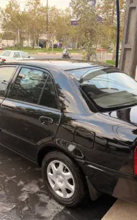 مزدا۳۲۳دنده با سانروف