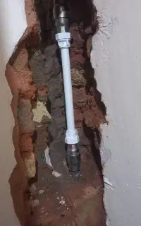 لوله کشی آب و فاضلاب رفع نم و رطوبت