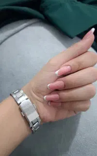 کاشت ناخن