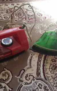 با سلام ۲ عدد اتو سالم قدیمی