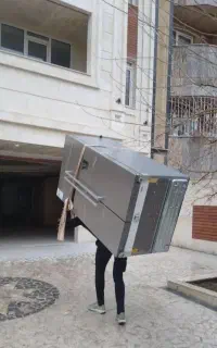 کارگر اسباب کشی وباربری