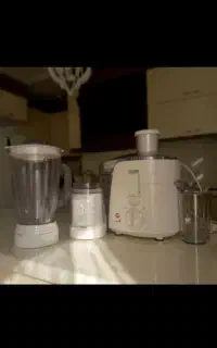 آبمیوه گیری ۳ کاره درحدنو