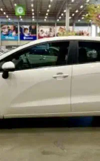 خودرو کیا ریو هاچبک سفید