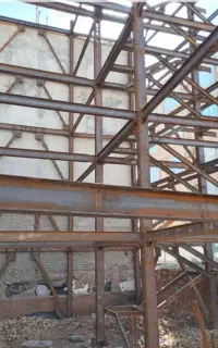 اجرای اسکلت فلزی  سقف وشیروانی