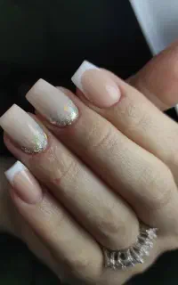 استخدام سریع ناخنکارپس ازآموزش تخصصی خدمات سالنکار