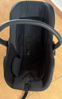 کریر و صندلی ماشین مشکی نو