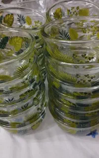 ظرف شیشه ای