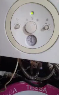 تعمیر ونصب انواع پکیج وابگرمکن وکولر گازی