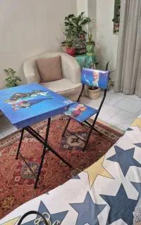 میز تحریر و صندلی