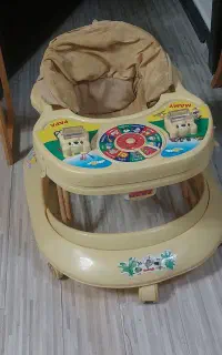 روروک(واکر بچه) کاملا نو