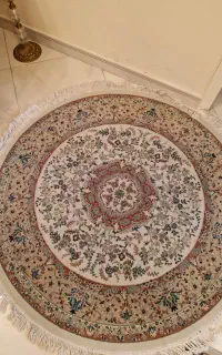 فرش با قطر ۱/۵ متری دایره ای زمرد مشهد