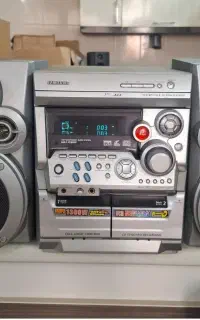 ظبط کاست خور و سی دی خور تمیز در حد نو