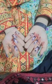 کاشت ناخن در سراوان. قیمت 1200