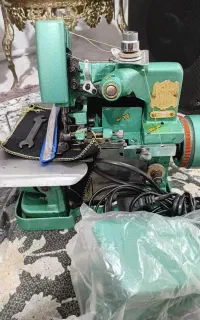 چرخ خیاطی سردوز پروانه با لوازم نو