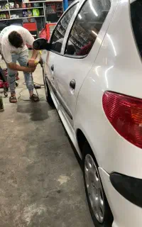 نقاشی وسنباده پولیش واکس خودرو (تخصصی)