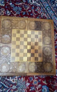 تخته نرد منبت