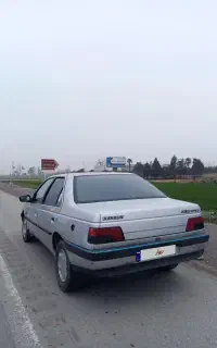 405 مدل 89
