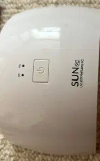 دستگاه کاشت ناخن