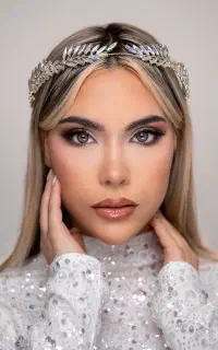 میکاپ حرفه ایی ۲،۰۰۰،۰۰۰ تومان افر ویژه