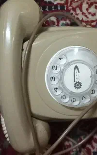 تلفن قدیمی