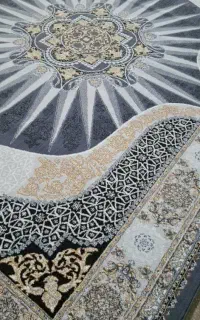 فرش «آرامش » ۱۲۰۰شانـه/شکوهِ نقش‌ ونگار.