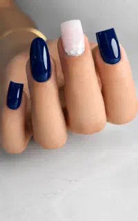 اموزش کاشت ناخن