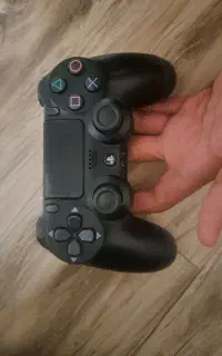 یک دسته ps4 اصلی سالم بدون هیچ ایرادی