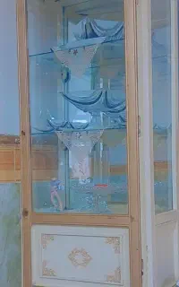 گنجه همراه باساعتش سالم درحاله کار باجاکفشی