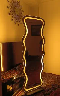 دو عدد اینه قدی چراغدار