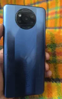 پوکو ایکس تری