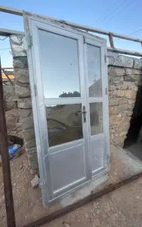 درب ورودی المنیومی