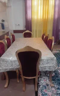 میز ناهار خوری هشت نفره