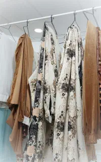 خشکشویی و پتو شویی پرتو زیباشهر