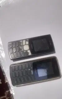گوشی ساده ولمسی،