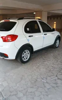 کوییک S بدون رنگ و خط و خش 1401/12 مشابه صفر