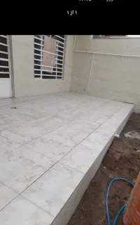 استاد بنا هستم