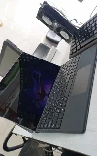 سرفیس پرو 5 i5 نسل 7 /رم 8 / SSD 256 / تمیز