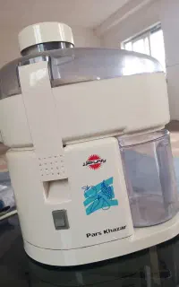 آب‌میوه  گیر